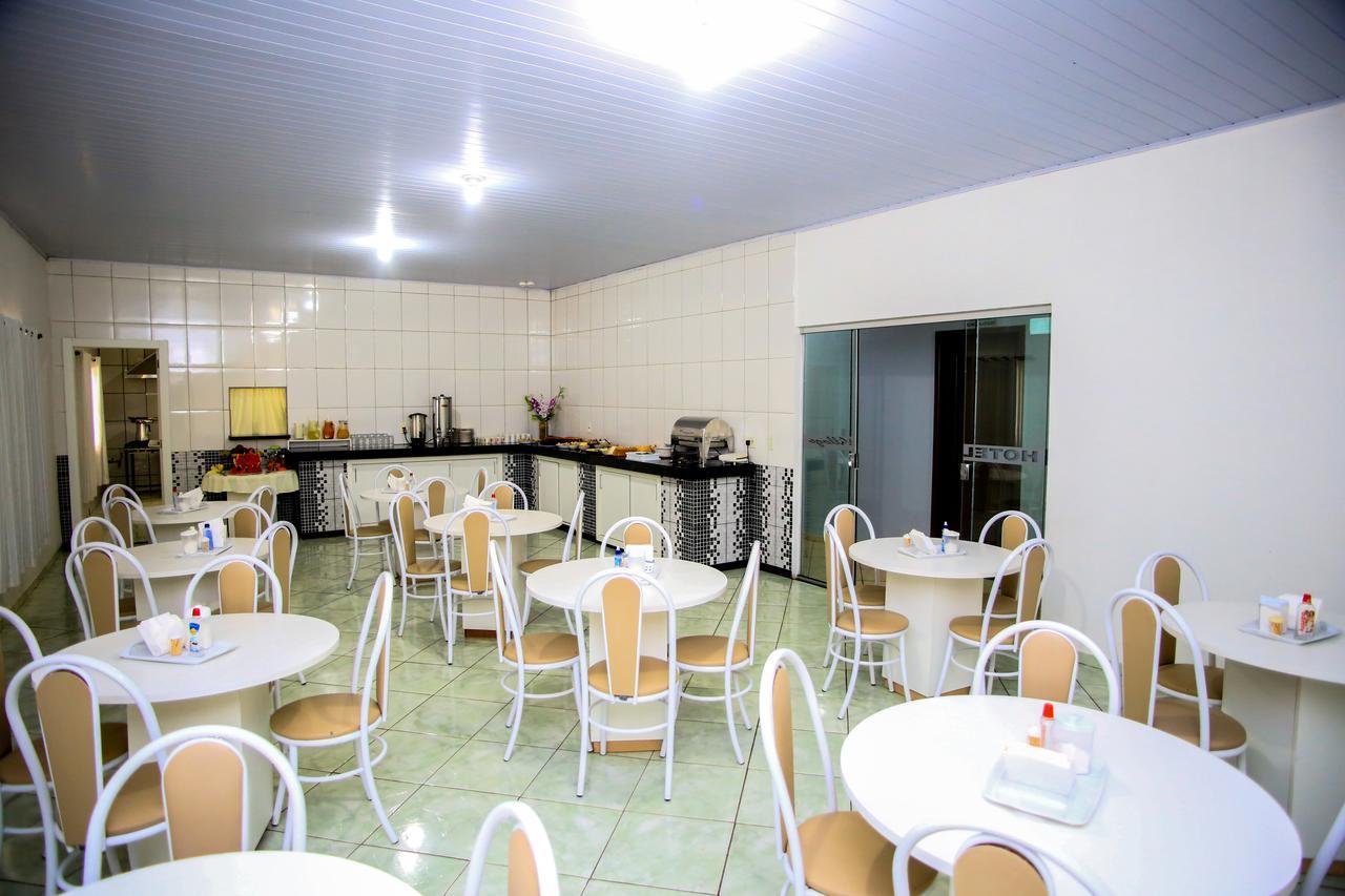 Hotel Village Пато Бранко Екстериор снимка