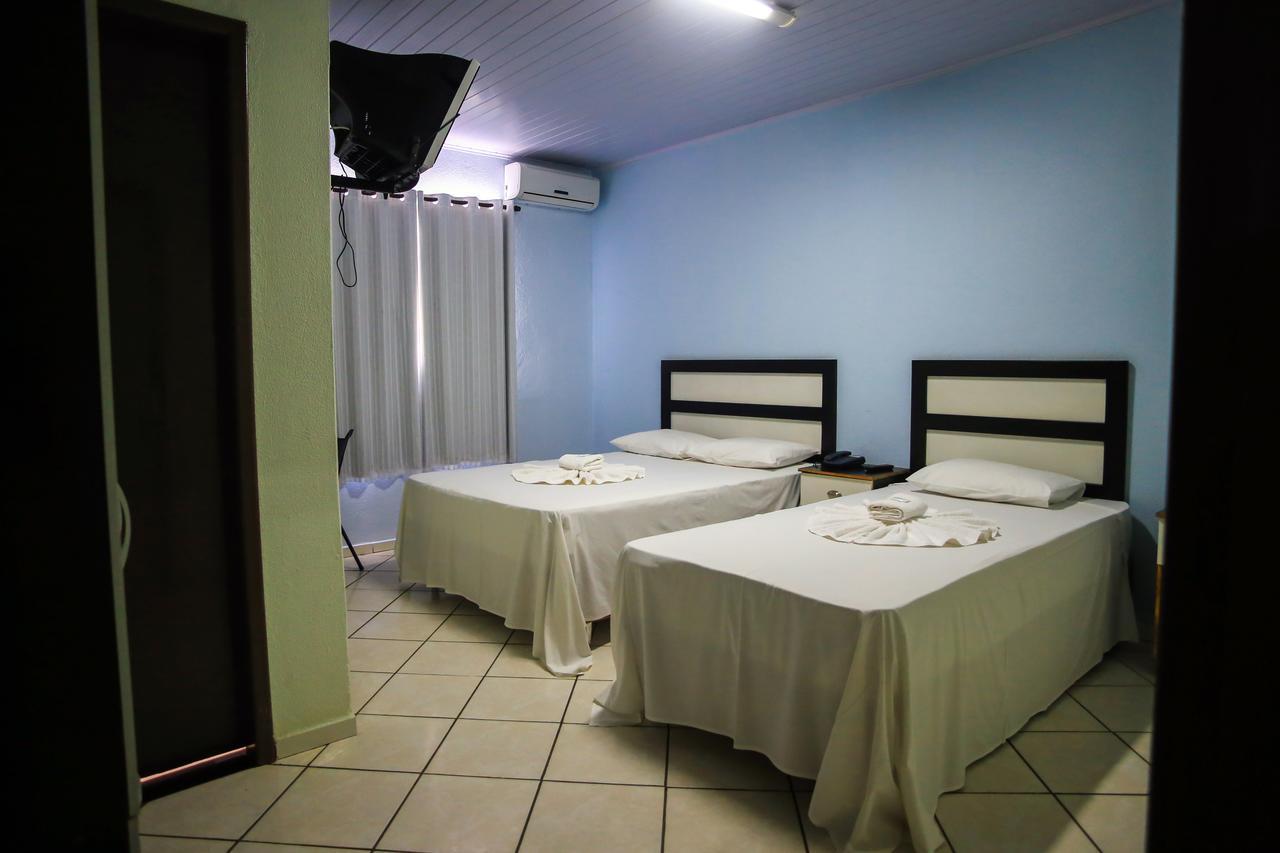 Hotel Village Пато Бранко Екстериор снимка