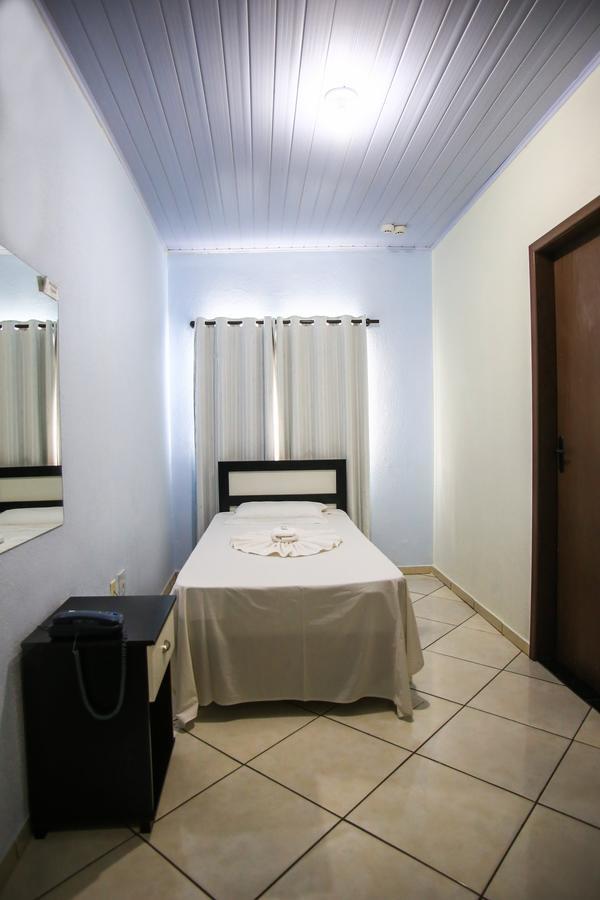 Hotel Village Пато Бранко Екстериор снимка